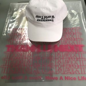 SWEETENER/THANK U,NEXT WORLDTOUR HAT ARIANA GRANDE
